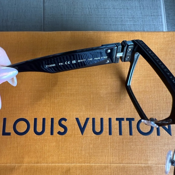 Louis Vuitton Black Sunglasses Timeless Elegance